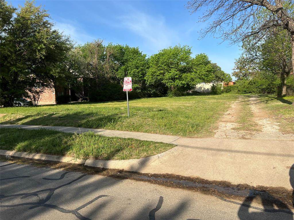 321 Fry Street - Photo 1