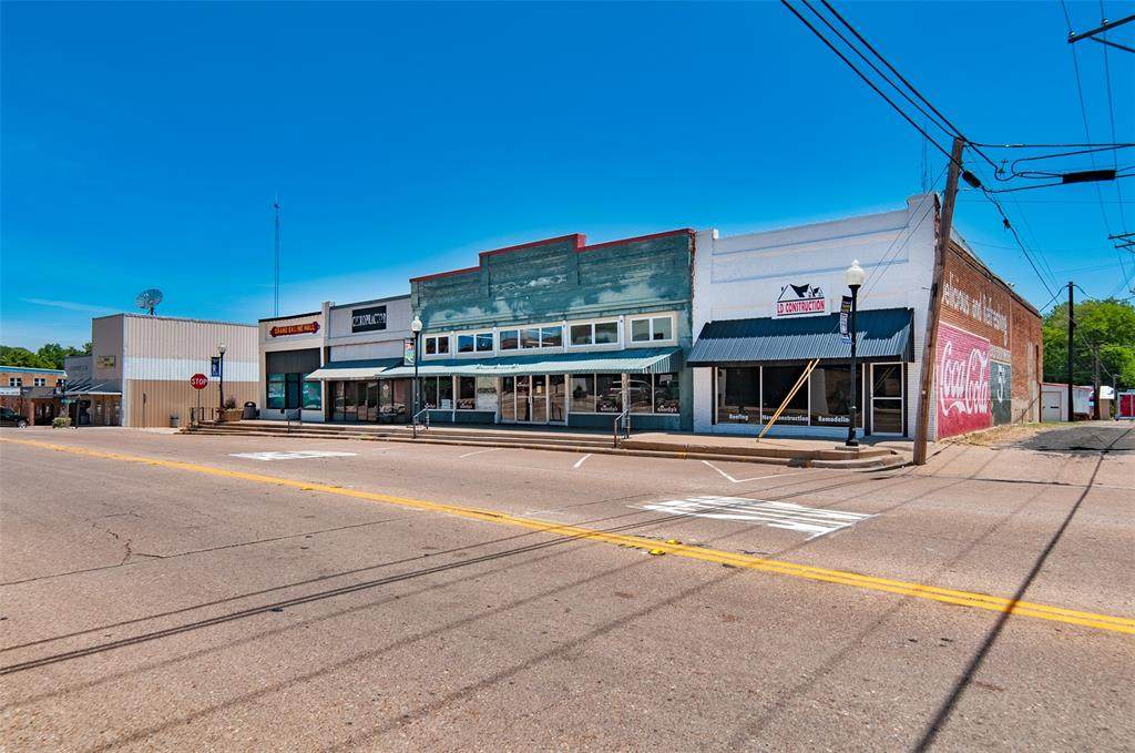138 Main Street - Photo 1