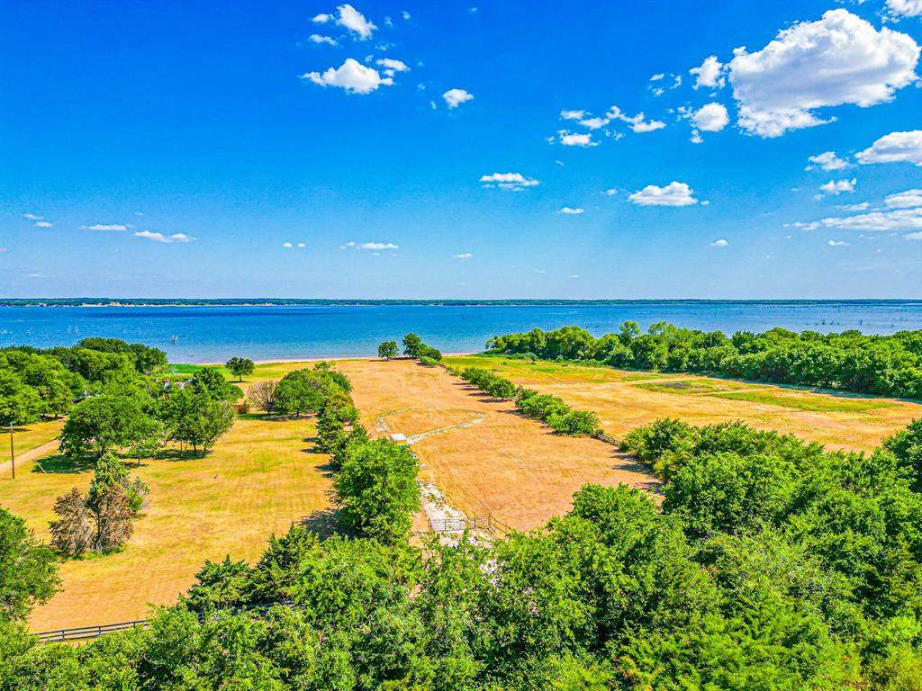 1865 Se County Road 2160 - Photo 1