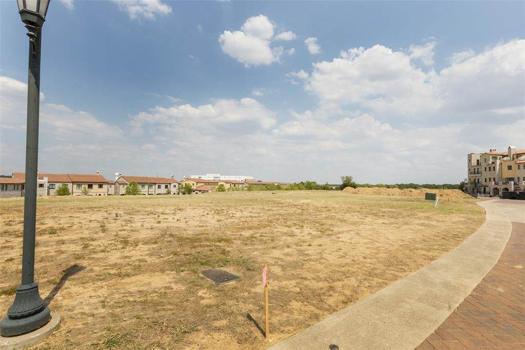 16 Cardona Drive - Photo 1