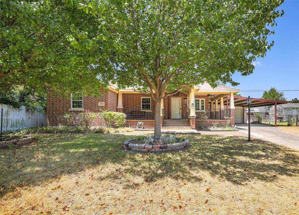 2833 Fakes Drive - Photo 1
