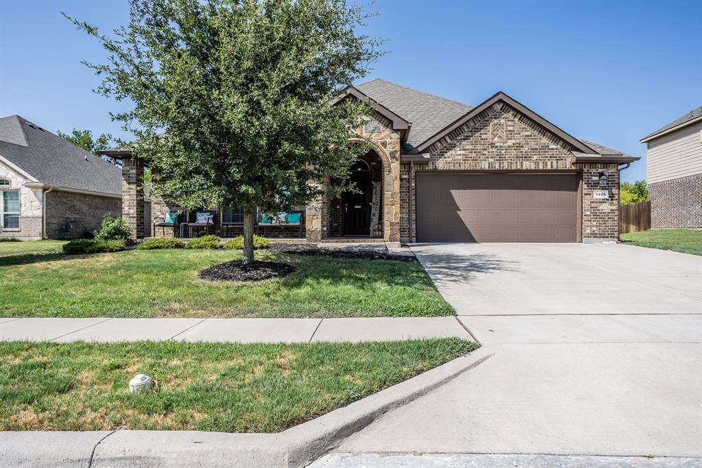 1409 Whitaker Way - Photo 1