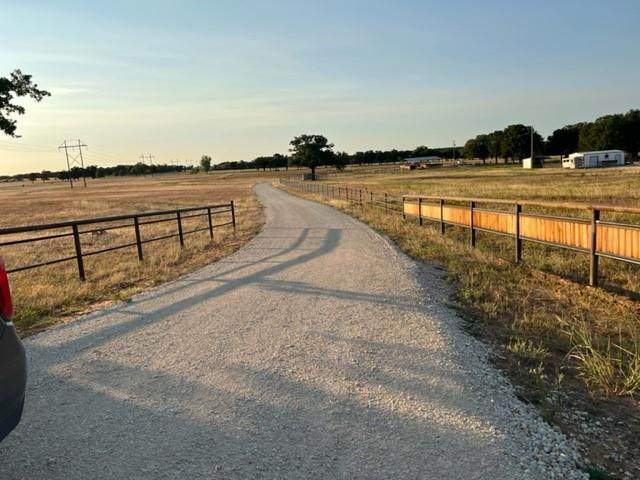 9640 Farm Road 2303 - Photo 1