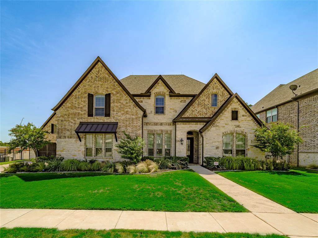 4375 Eastwoods Drive - Photo 1