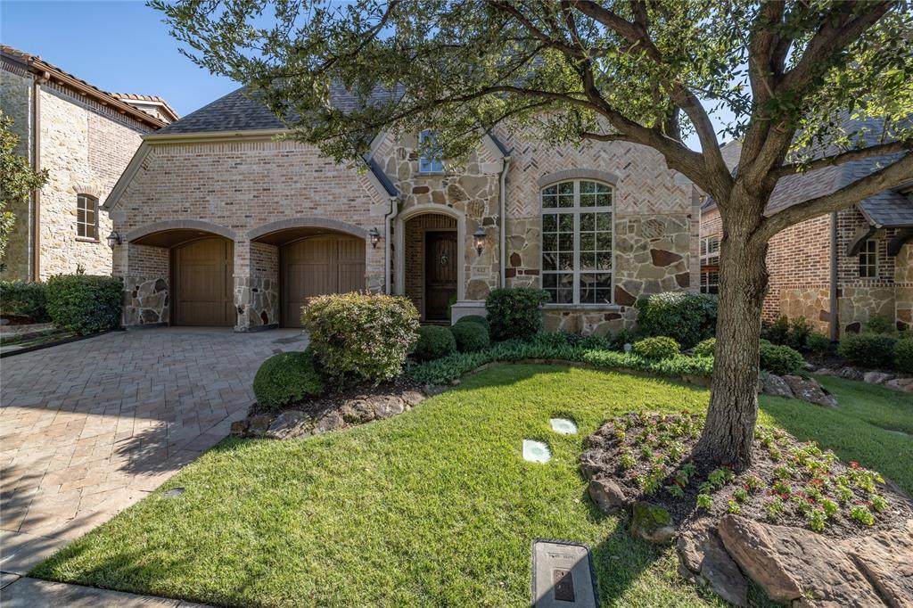 642 Brookstone Drive - Photo 1
