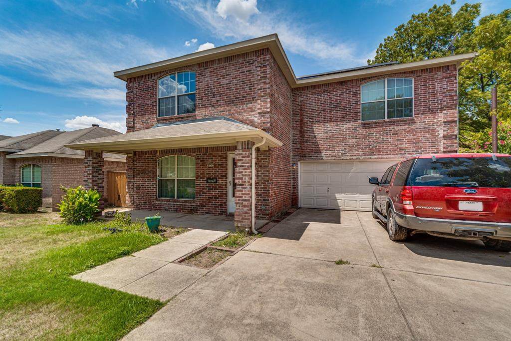 1025 Bluebonnet Drive - Photo 1