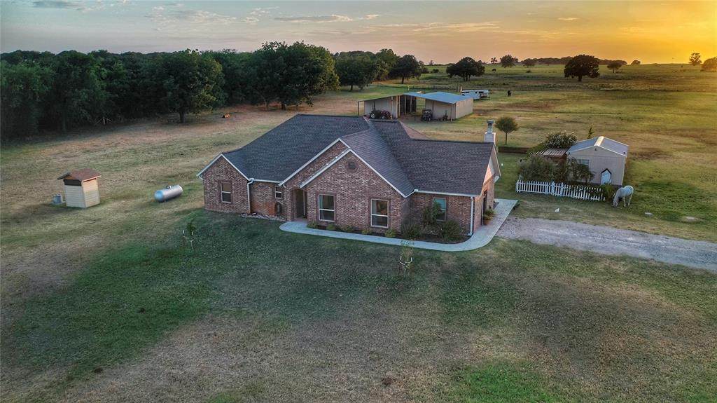 1089 Cottonwood Creek Road - Photo 1