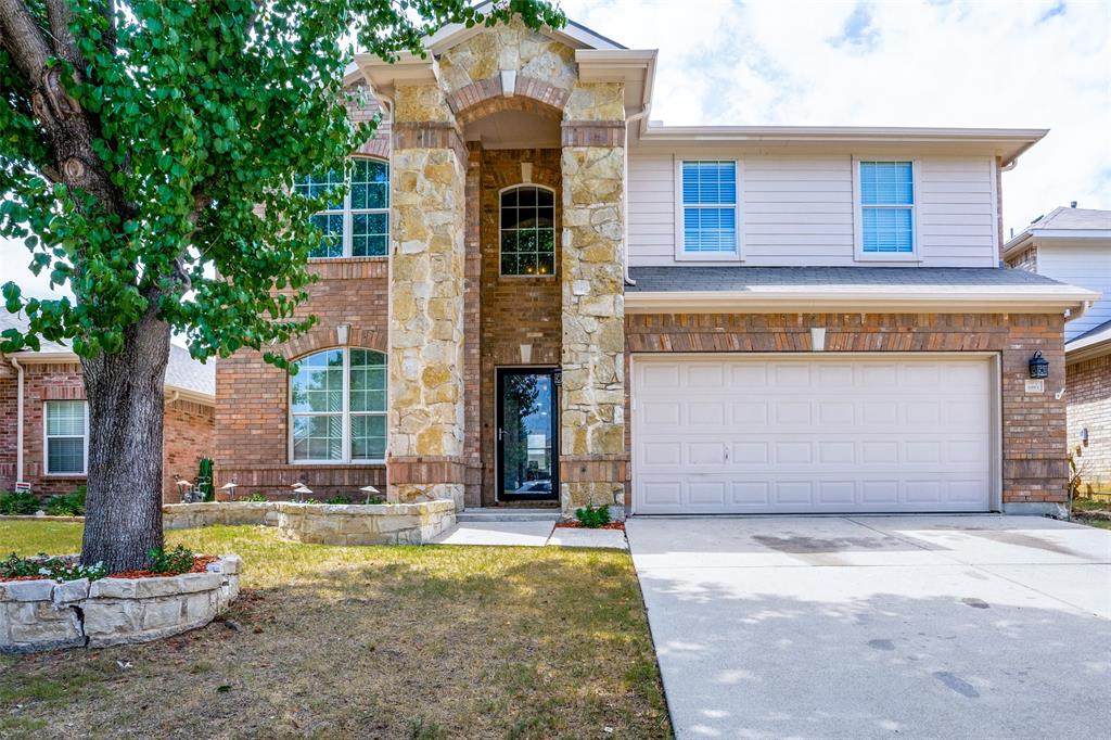 3924 Eaglerun Drive - Photo 1