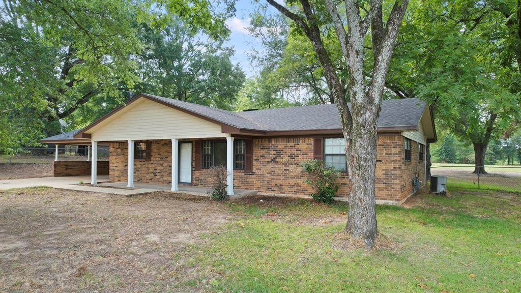 308 Daingerfield Street - Photo 1