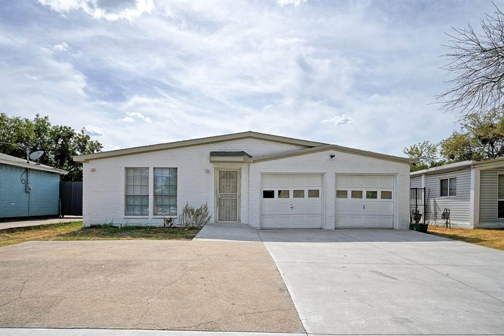 2129 14th Street - Photo 1