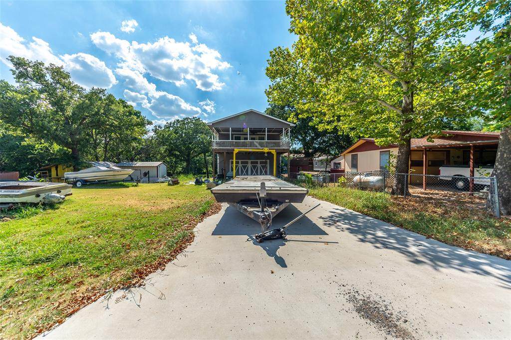 49 Carolyn Drive - Photo 1