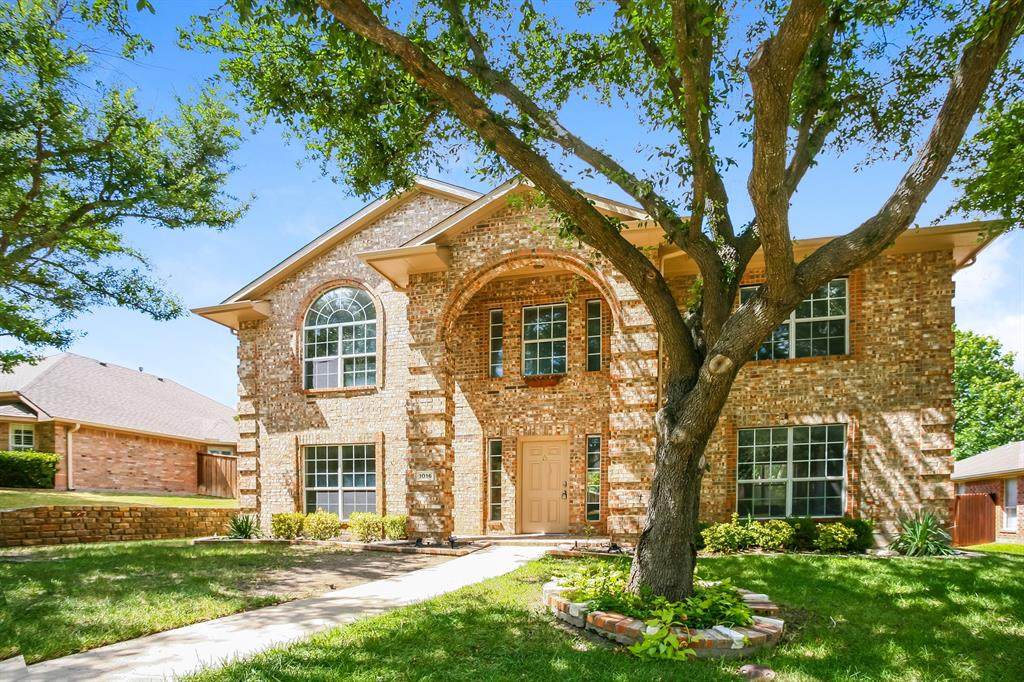 1016 Starlight Place - Photo 1
