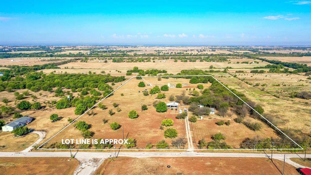 685 County Road 4733 - Photo 1