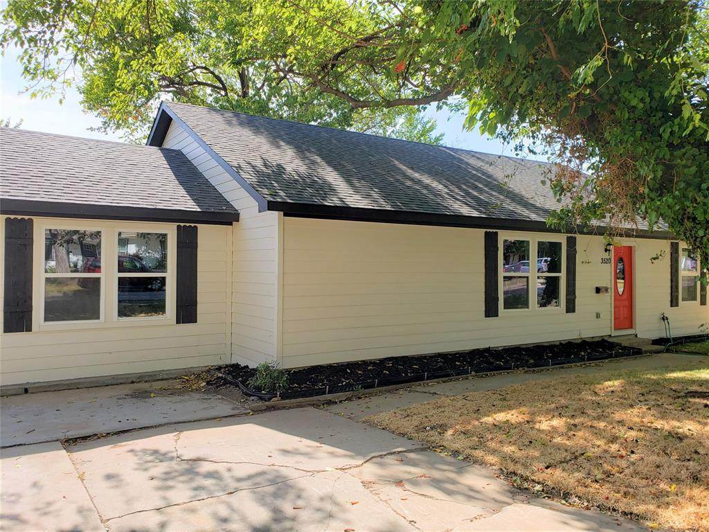 3520 Katrine Street - Photo 1