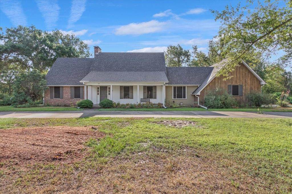 154 Oak Street - Photo 1