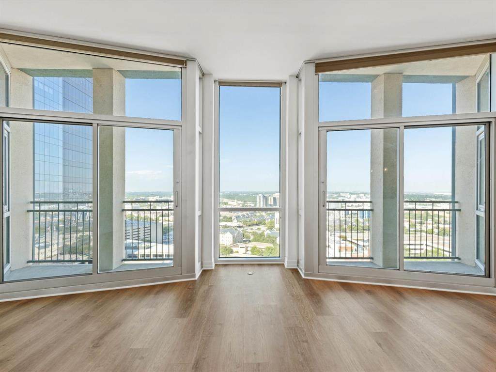 500 Throckmorton Street - Photo 1