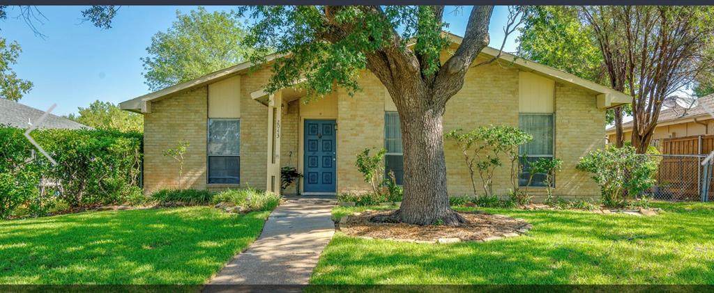 2043 Kings Road - Photo 1
