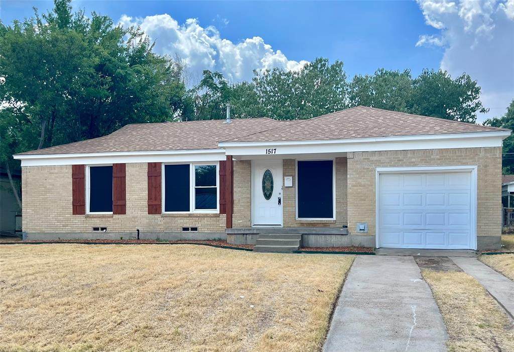 1517 Mayflower Drive - Photo 1