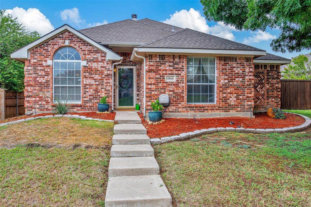 10040 Buckingham Lane - Photo 1