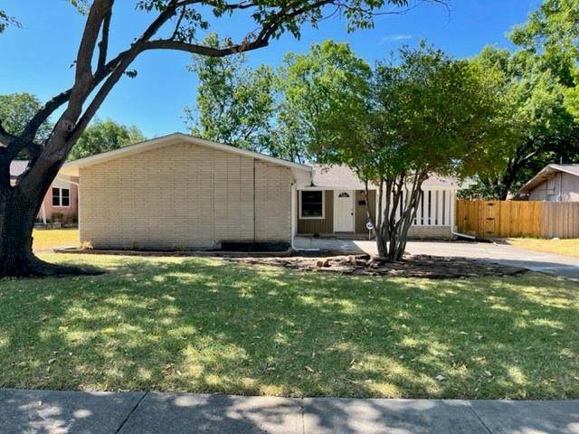 911 Melrose Drive - Photo 1
