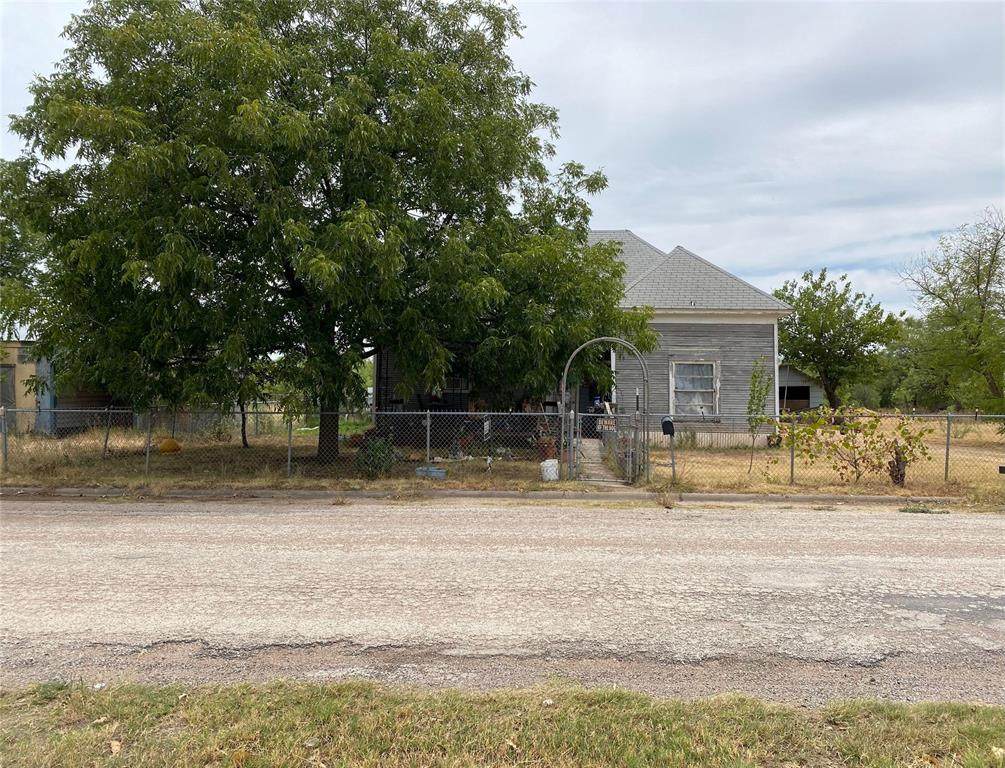 810 Texas Street - Photo 1