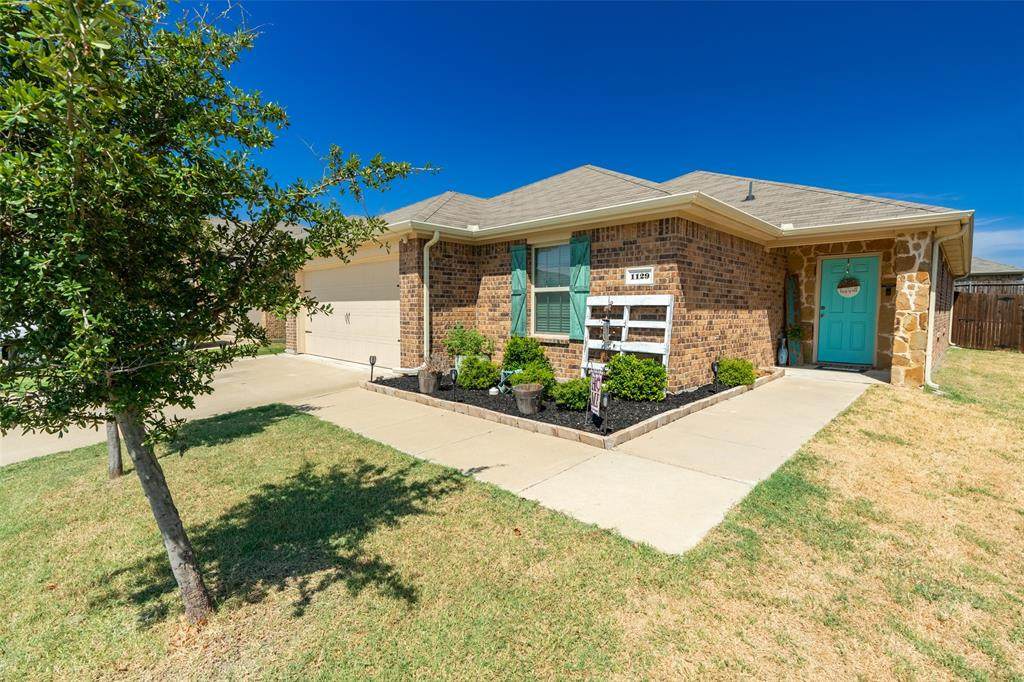 1129 Corbitt Lane - Photo 1