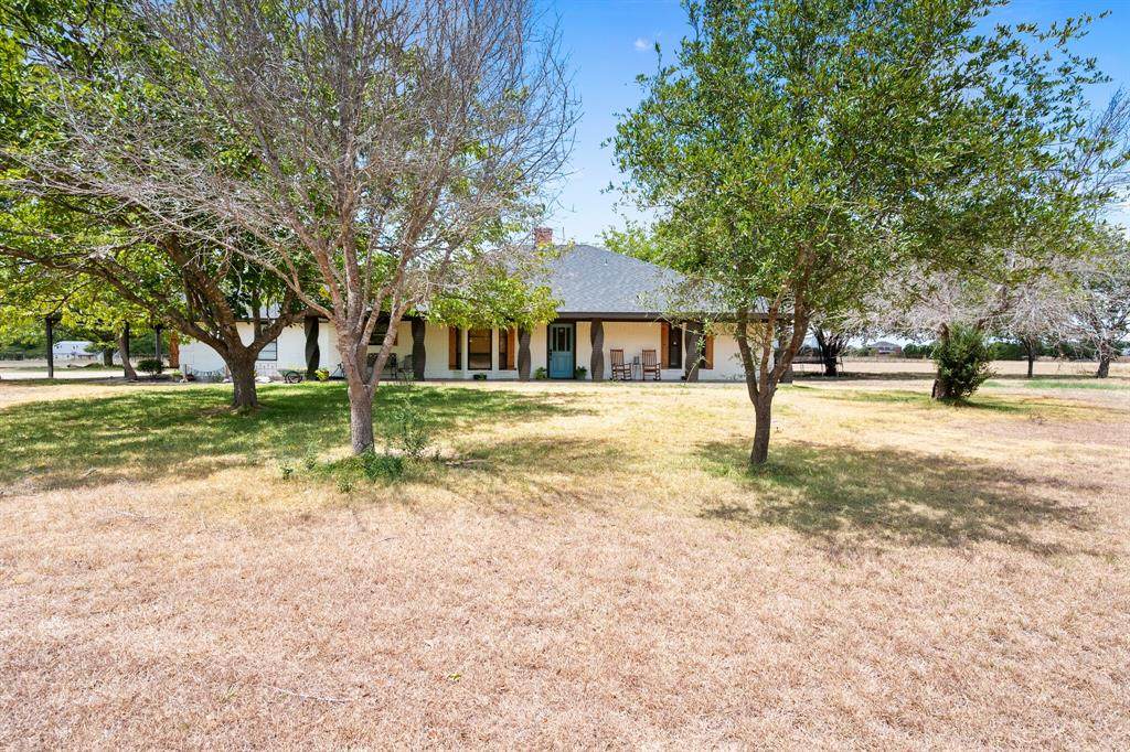 314 Vinyard Drive - Photo 1