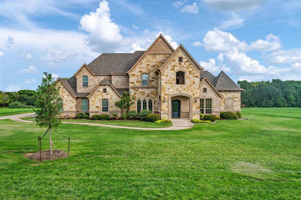 10513 Legacy Estates Drive - Photo 1