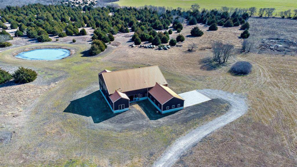 4065 County Road 695 - Photo 1
