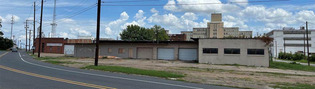 1515 Southern Avenue - Photo 1