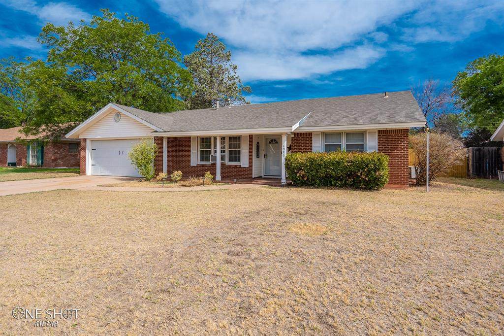 4026 Wilshire Drive - Photo 1