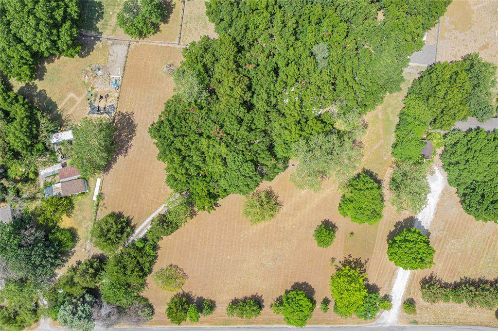 8807 County Road 864 - Photo 1
