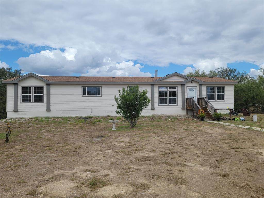 5203 Fm 1467 - Photo 1