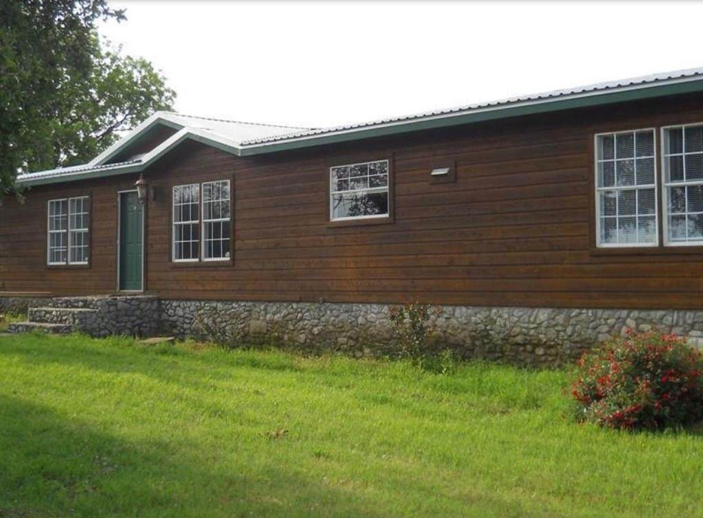 630 Hobson Bend Road - Photo 1