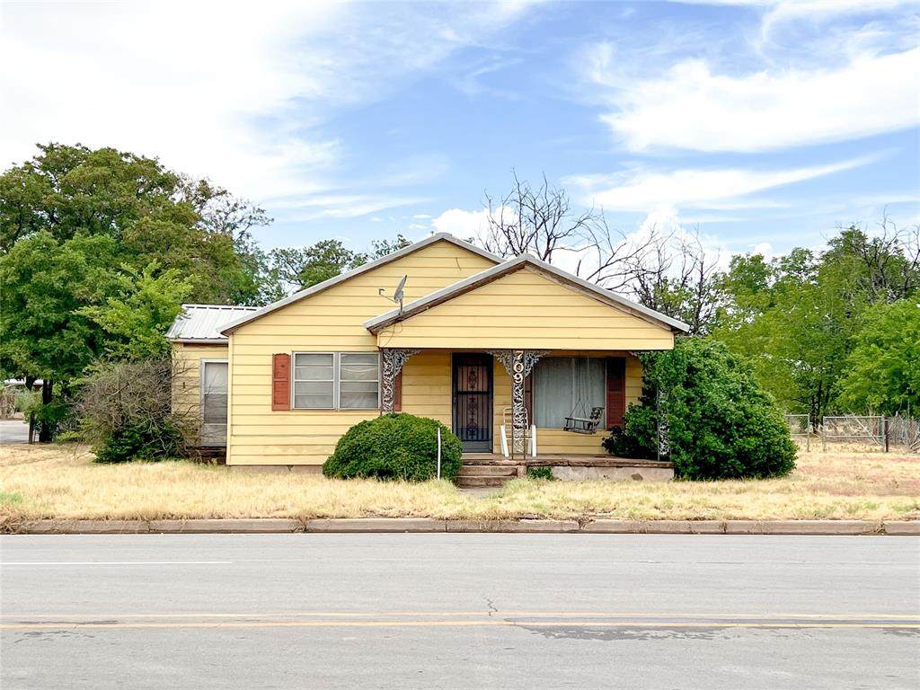 709 Main Street - Photo 1