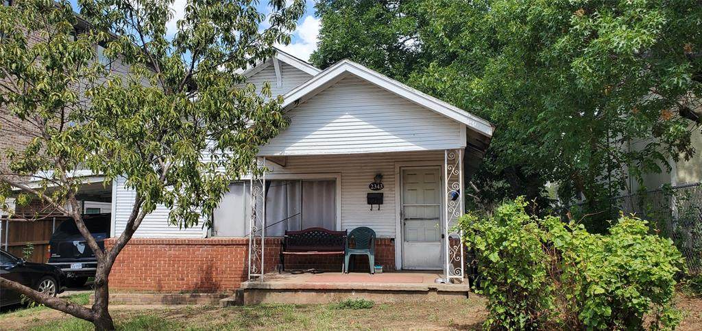 2343 Hondo Avenue - Photo 1