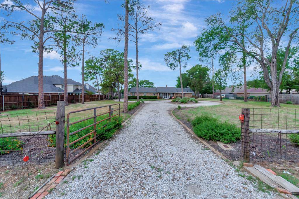 5204 Mansfield Road - Photo 1