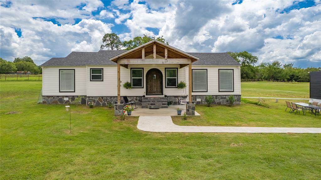 3974 Texas Highway 11 - Photo 1
