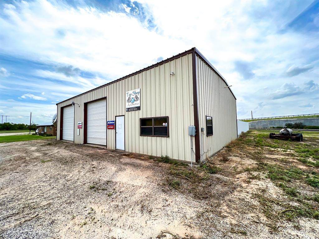 411 Fir Avenue - Photo 1