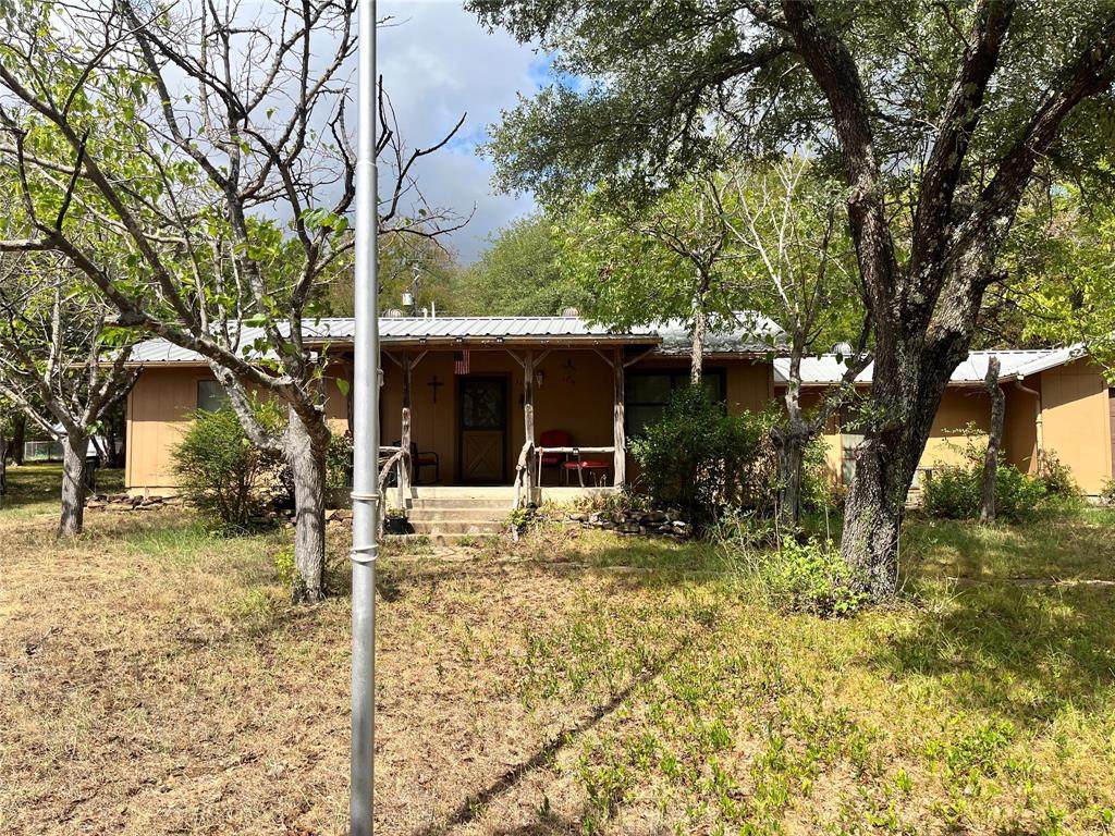 340 County Road 1768 - Photo 1