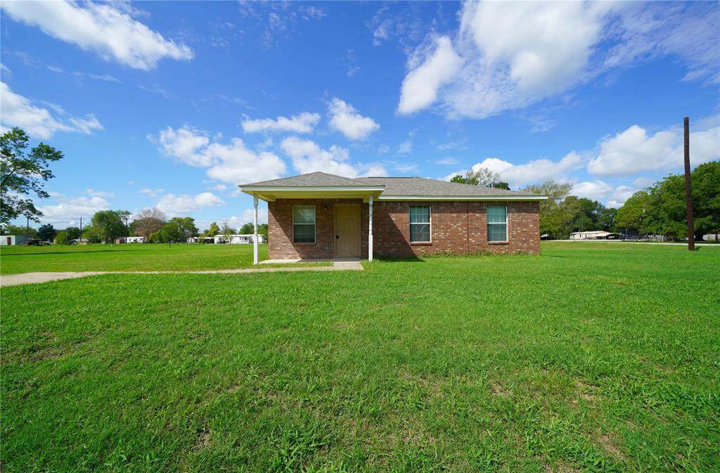 9735 Fm 773 - Photo 1