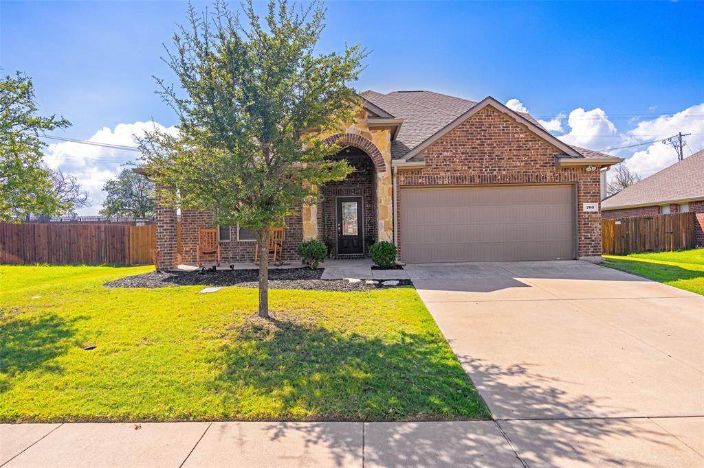 703 Ireland Way - Photo 1