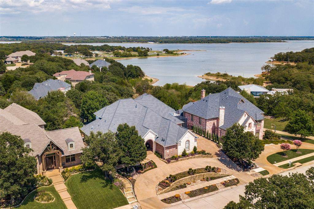 3126 Overlook Circle - Photo 1