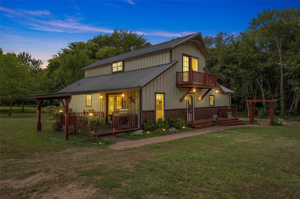 150 Private Road 311 - Photo 1