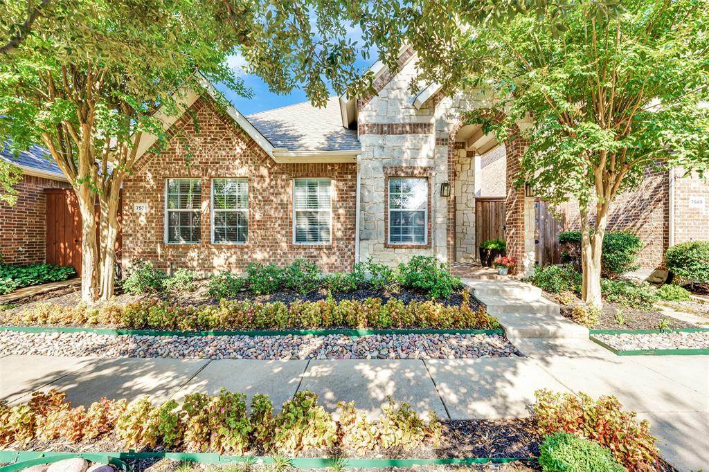 7531 Saint Stephens Square - Photo 1