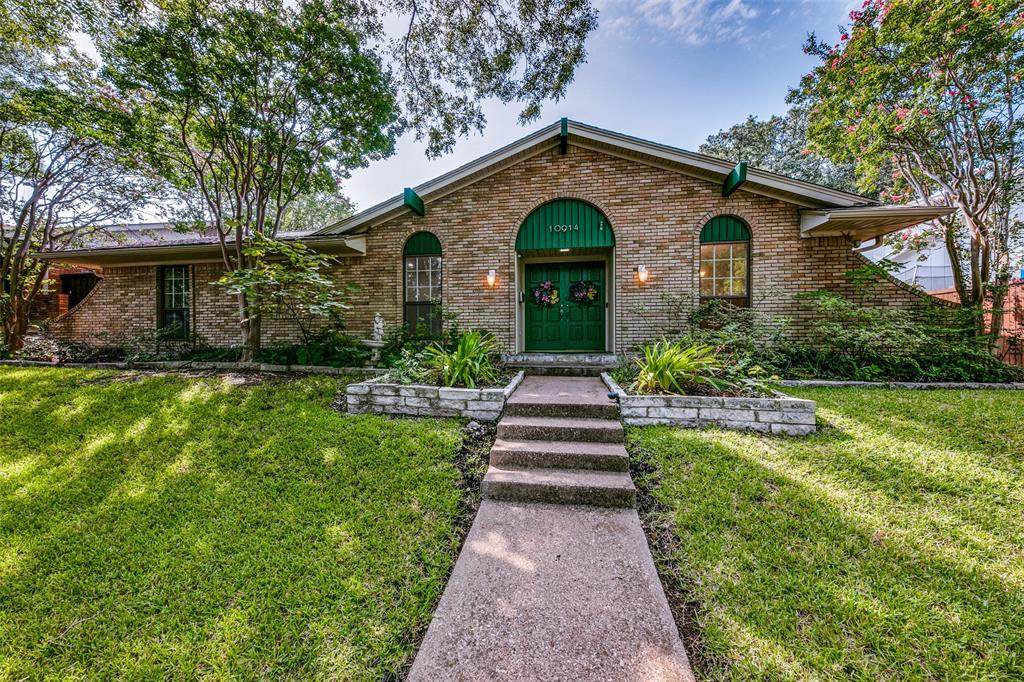 10914 Carissa Drive - Photo 1