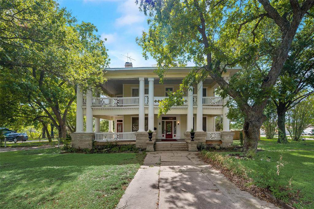 302 Colket Street - Photo 1