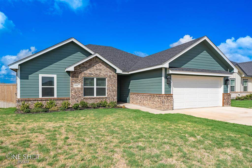 7468 Lake Ridge Parkway - Photo 1