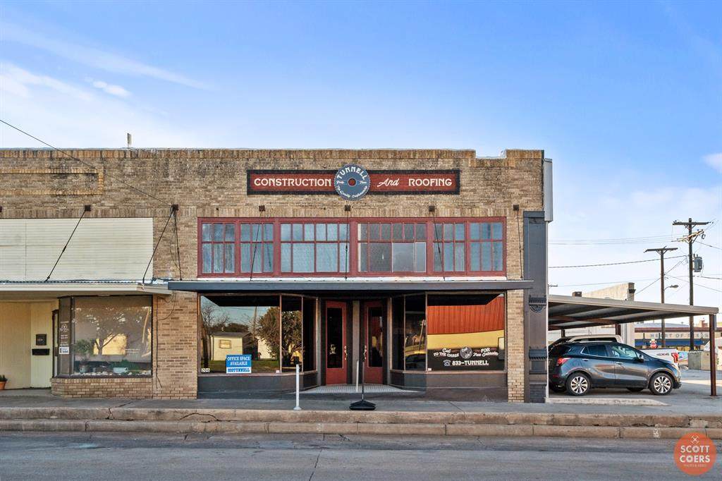206 Blackburn Street - Photo 1