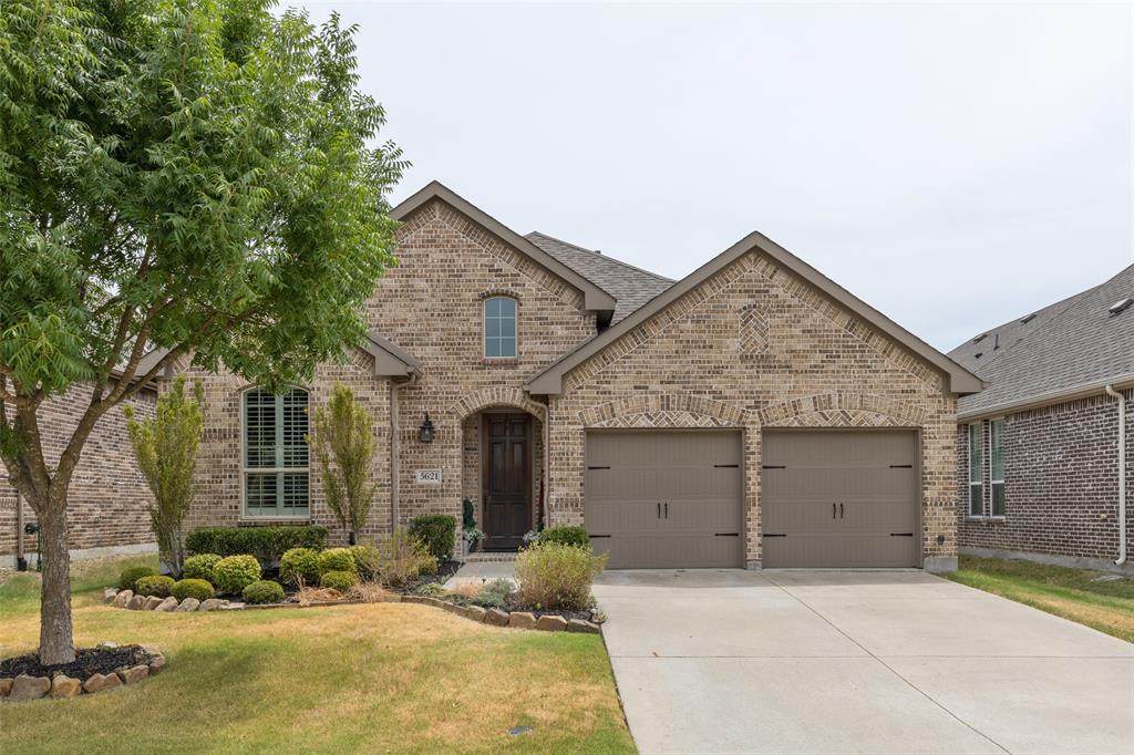 5621 Grove Cove Drive - Photo 1